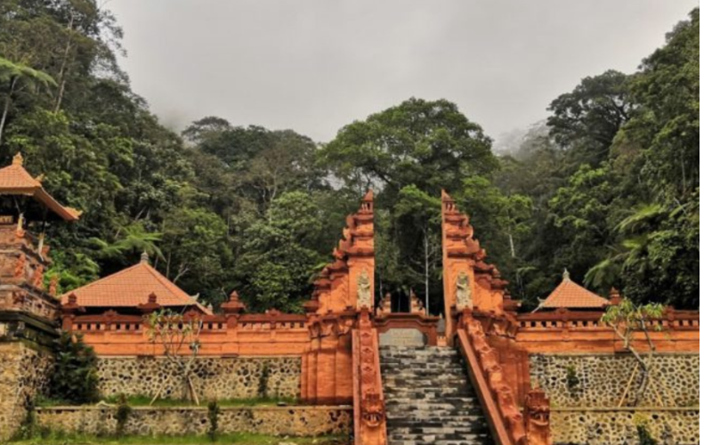 pura teratai bang